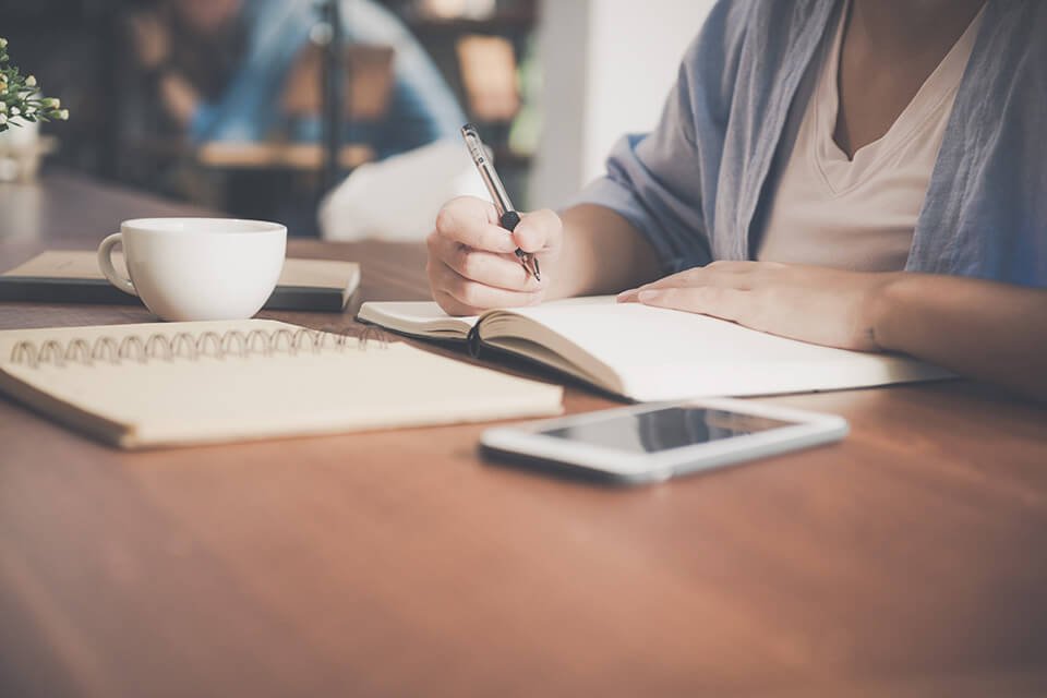 Your 9-Step Guide to MBA Applications | The Red Pen